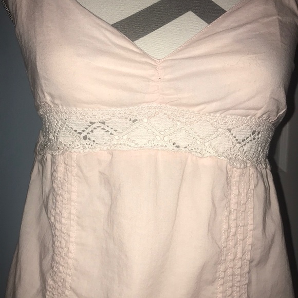 Pink top - Picture 2 of 2